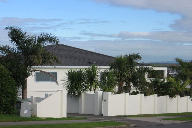 Photo of property in 3 Drumquin Rise, Dannemora, Auckland, 2016