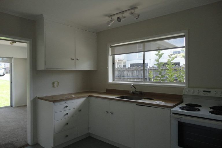 Photo of property in 1/22 Abercrombie Street, Howick, Auckland, 2014
