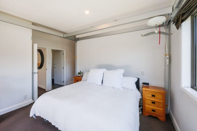 Photo of property in 92 Marne Street, Hokowhitu, Palmerston North, 4410