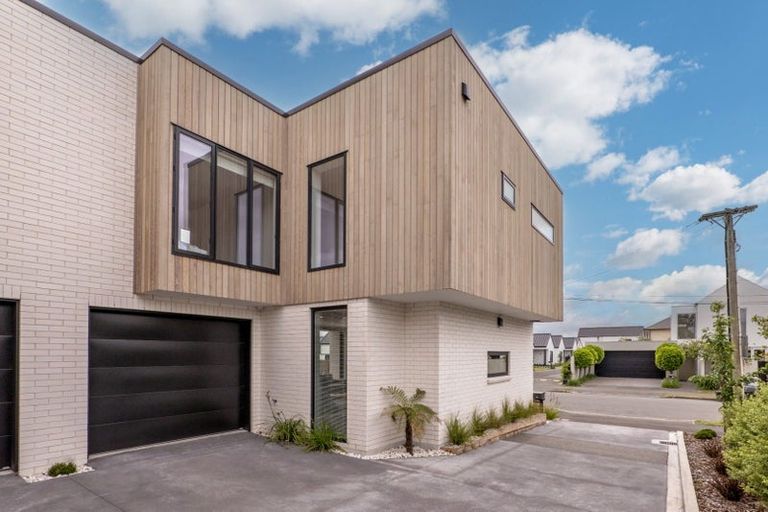 Photo of property in 47a Browns Road, St Albans, Christchurch, 8014