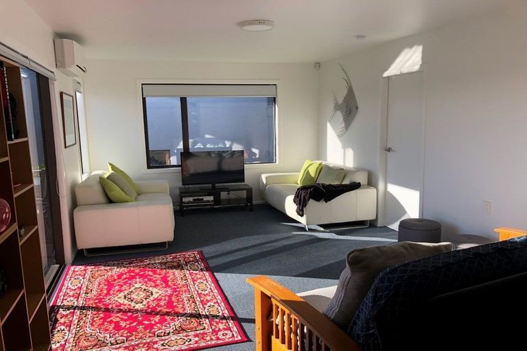 Photo of property in 1009 Papamoa Beach Road, Papamoa Beach, Papamoa, 3118