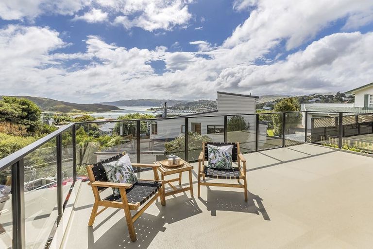Photo of property in 16 Doon Grove, Papakowhai, Porirua, 5024