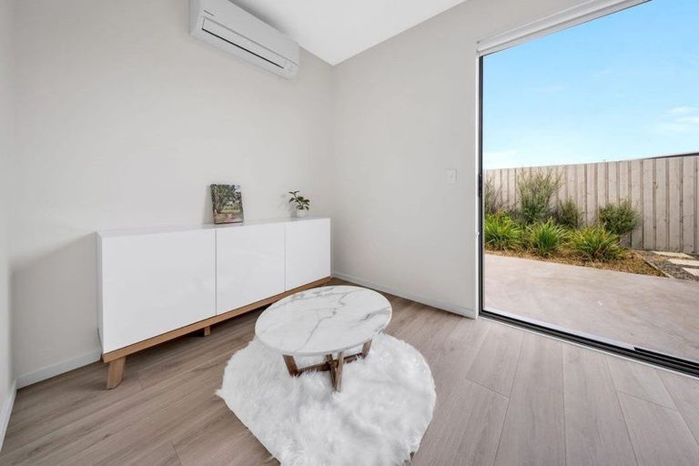 Photo of property in 49 Katikati Drive, Manurewa, Auckland, 2102