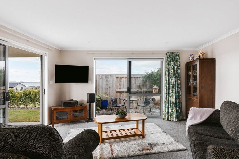 Photo of property in 44 Ridge Drive, Omokoroa, 3114
