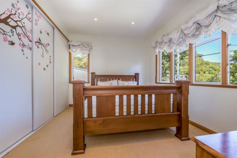 Photo of property in 217 Riverside Drive, Waterloo, Lower Hutt, 5011