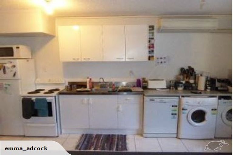 Photo of property in 11d Britannia Street, Petone, Lower Hutt, 5012