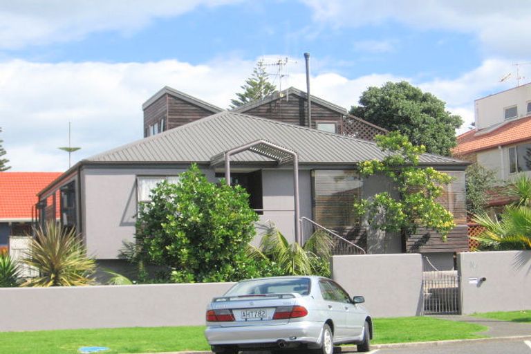 Photo of property in 16a Victoria Road, Mount Maunganui, 3116