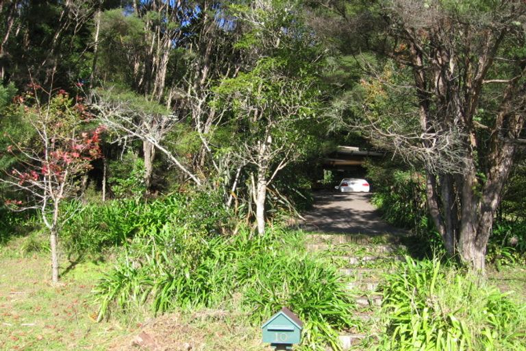 Photo of property in 10 Fawcett Road, Laingholm, Auckland, 0604