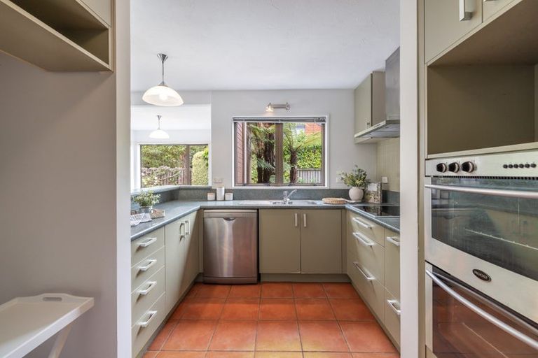 Photo of property in 21 Wadeley Road, Ilam, Christchurch, 8041