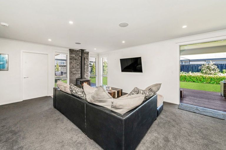 Photo of property in 43 Jean Archie Drive, Rolleston, 7614