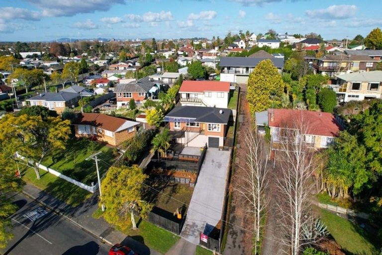 Photo of property in 59a Livingstone Avenue, Nawton, Hamilton, 3200