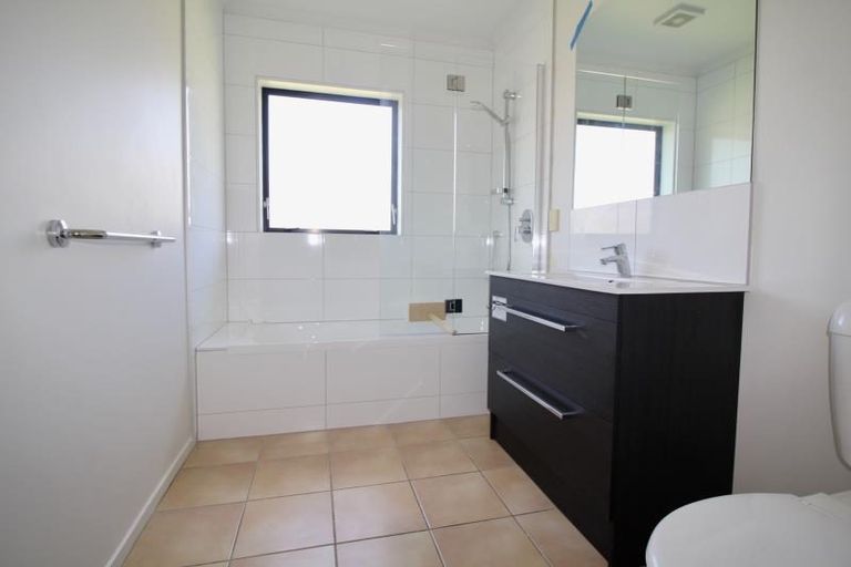 Photo of property in 24 Thomas Road, Flat Bush, Auckland, 2019