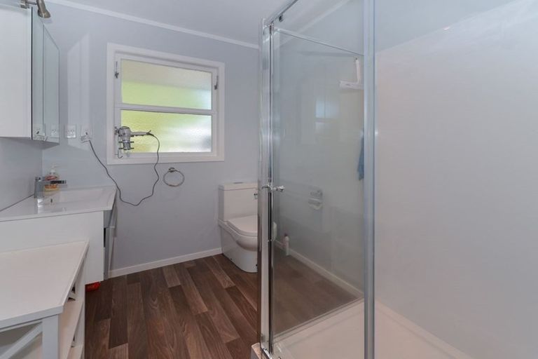 Photo of property in 54 Grand Vue Road, Kawaha Point, Rotorua, 3010