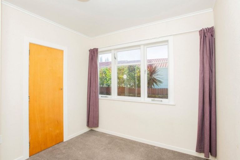 Photo of property in 14 Tolerton Avenue, Elgin, Gisborne, 4010