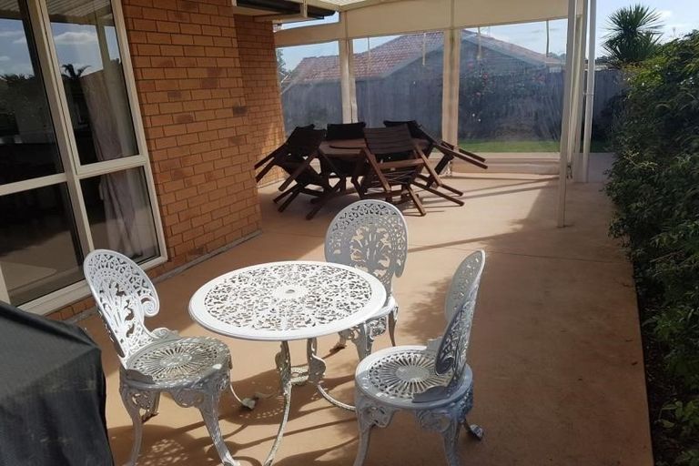 Photo of property in 4 Cathcart Close, Pukekohe, 2120