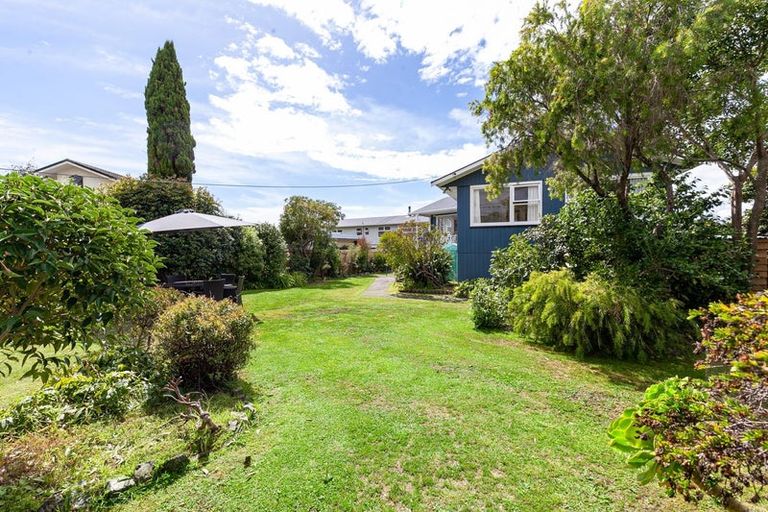 Photo of property in 1 Tait Street, Ruby Bay, Mapua, 7005