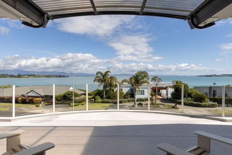 Photo of property in 5 Waterview Terrace, Omokoroa, 3114