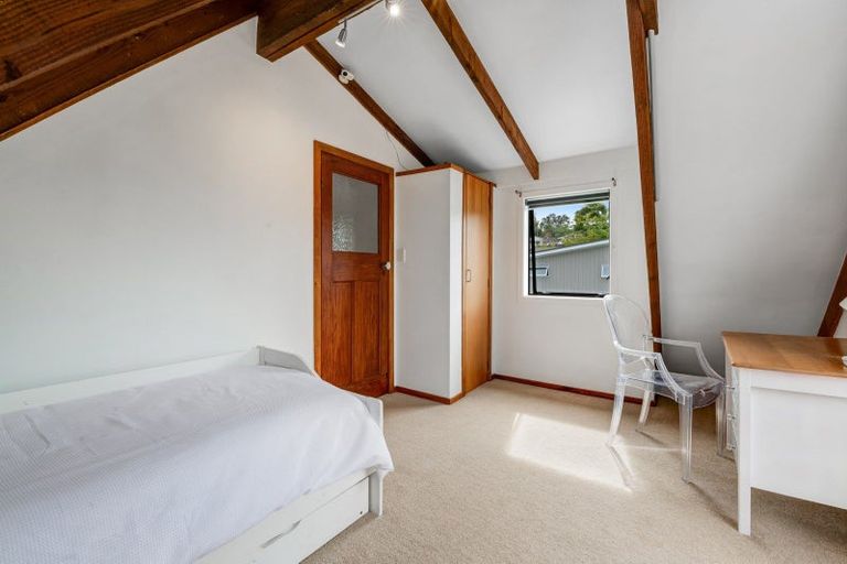 Photo of property in 48 D'oyly Drive, Stanmore Bay, Whangaparaoa, 0932