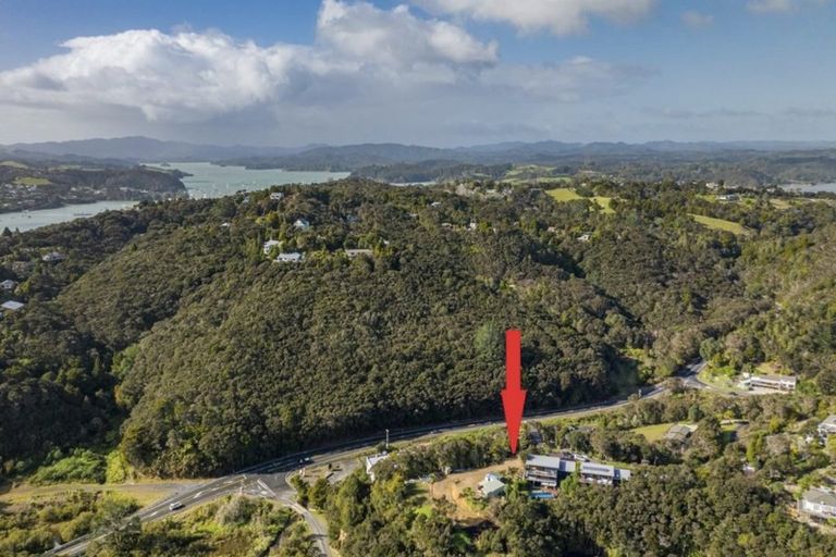 Photo of property in 16 Ward Drive, Opua, 0200
