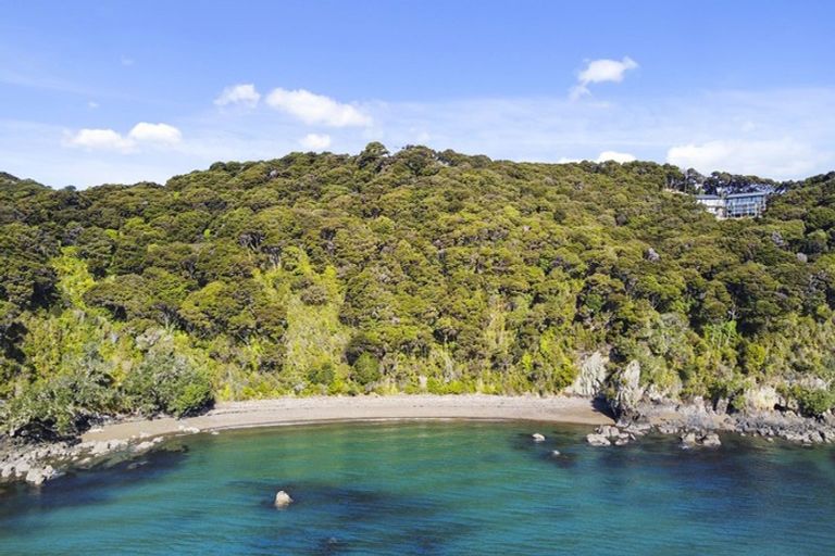 Photo of property in 25 Titore Way, Russell, 0202