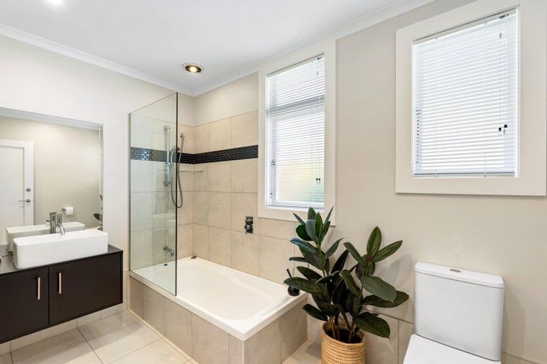 Photo of property in 11 Chambers Street, Havelock North, 4130