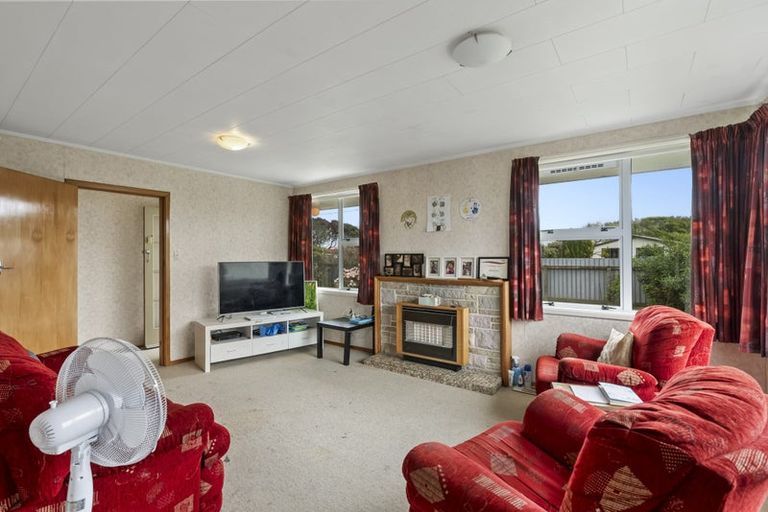 Photo of property in 17 Grey Street, Normanby, Hawera, 4614