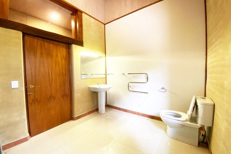 Photo of property in 12 Kukupa Road, Sunnyvale, Auckland, 0612