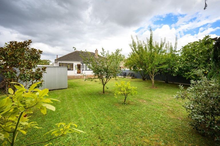 Photo of property in 97 Savage Crescent, West End, Palmerston North, 4412