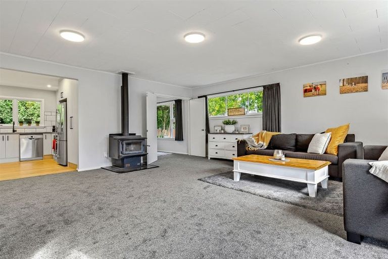 Photo of property in 70 Woodbury Street, Russley, Christchurch, 8042