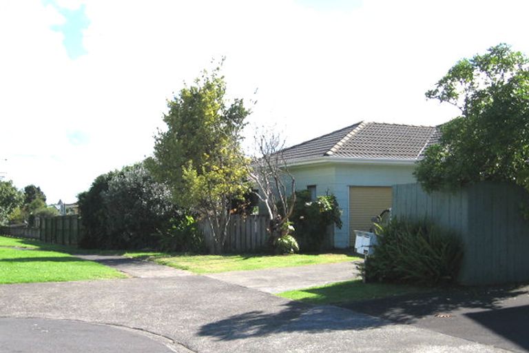 Photo of property in 13 Bosun Place, Te Atatu Peninsula, Auckland, 0610