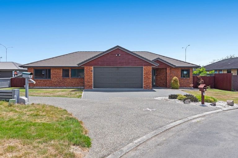 Photo of property in 10 Owhatiura Drive, Lynmore, Rotorua, 3010