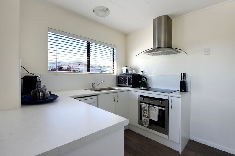 Photo of property in 2/26 Otterson Street, Tahunanui, Nelson, 7011