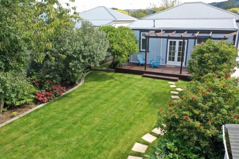 Photo of property in 156 Kings Crescent, Hutt Central, Lower Hutt, 5010