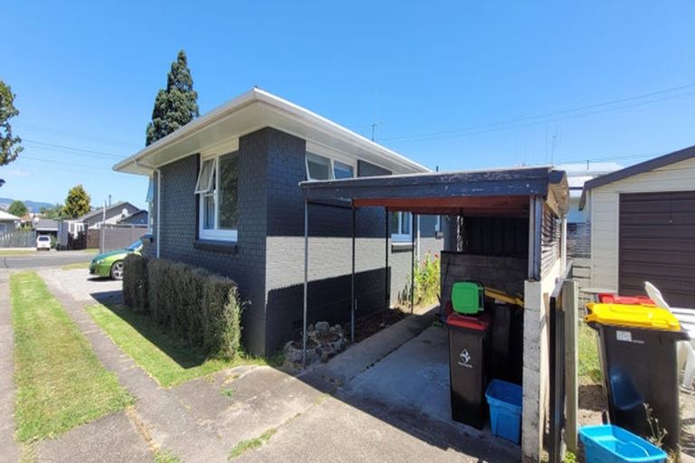 Photo of property in 17 Watling Street, Gate Pa, Tauranga, 3112