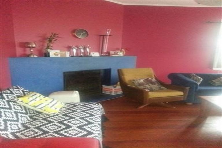 Photo of property in 2 Bidwill Street, Mount Cook, Wellington, 6021