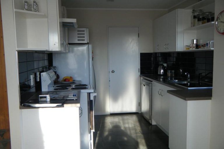 Photo of property in 88 Don Buck Road, Massey, Auckland, 0614