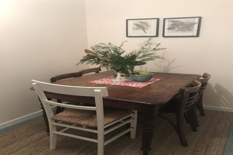 Photo of property in 3/27 Grass Street, Roseneath, Wellington, 6011