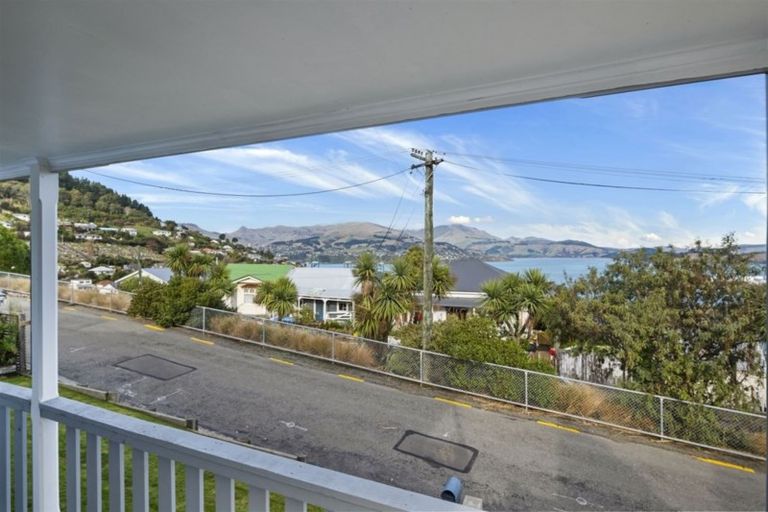 Photo of property in 30 Ripon Street, Lyttelton, 8082