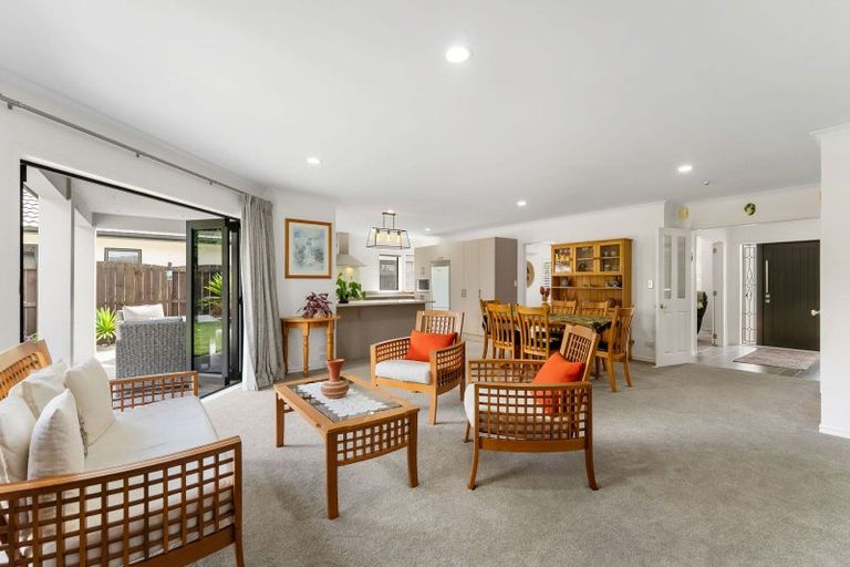 Photo of property in 16 Bermuda Drive, Papamoa Beach, Papamoa, 3118