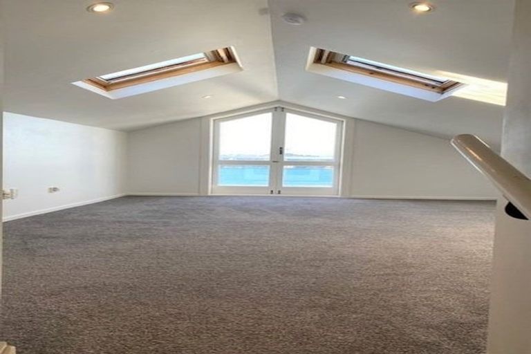 Photo of property in 43 Belvedere Road, Hataitai, Wellington, 6021