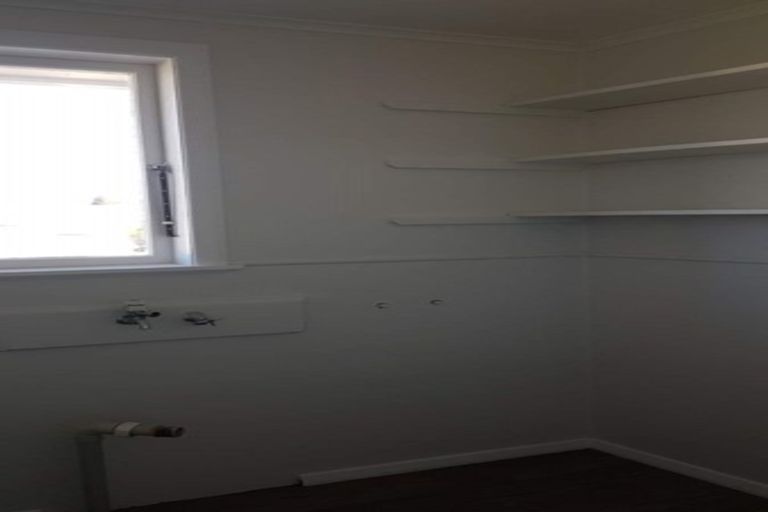 Photo of property in 3 Tainui Street, Meremere, Mercer, 2474