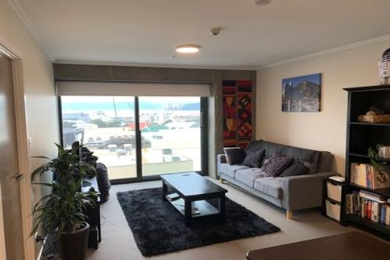 Photo of property in Frame Apartments, 404/111 Molesworth Street, Thorndon, Wellington, 6011