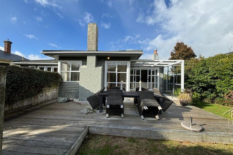 Photo of property in 29 Rogan Street, New Plymouth, 4310