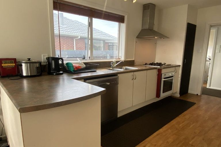 Photo of property in 19 Dunstan Crescent, Hornby, Christchurch, 8042