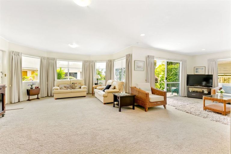 Photo of property in 299b Glengarry Road, Glen Eden, Auckland, 0602