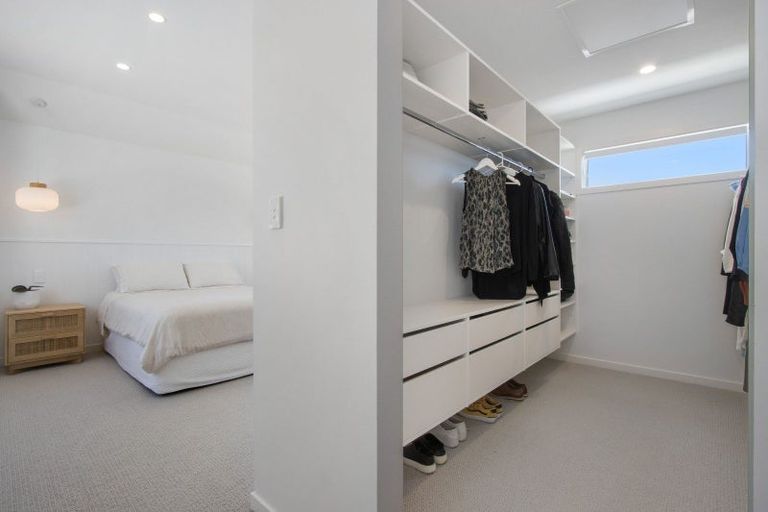 Photo of property in 2 Goldstone Place, Omokoroa, 3114