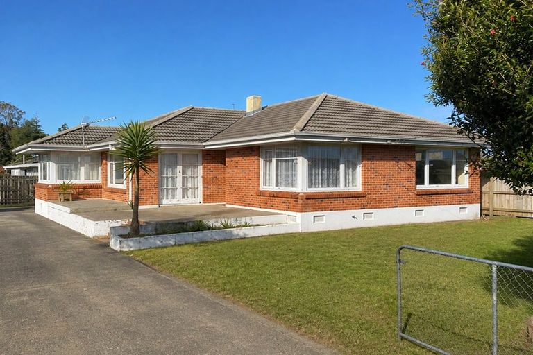 Photo of property in 25 Meadowcourt Drive, Manukau, Auckland, 2025