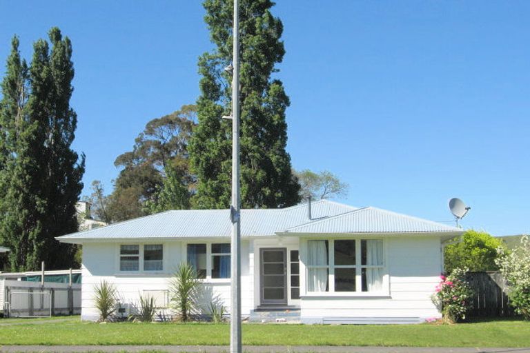Photo of property in 27 Lawrence Street, Outer Kaiti, Gisborne, 4010
