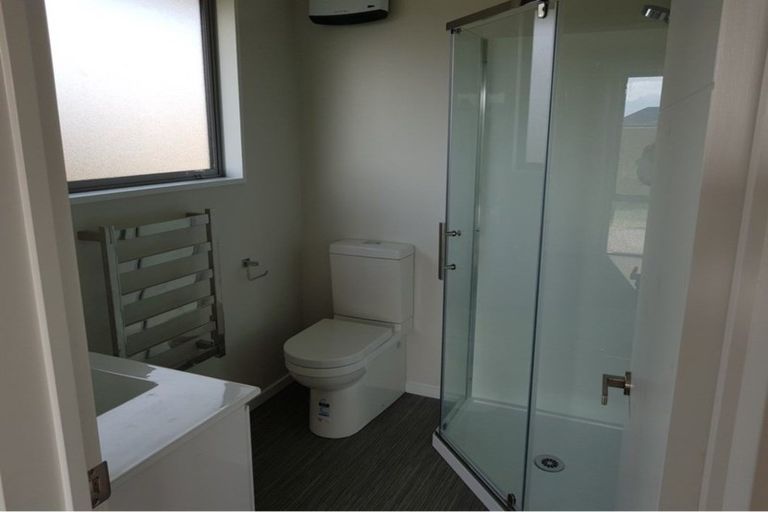 Photo of property in 60 Bayliss Drive, Kaiapoi, 7630