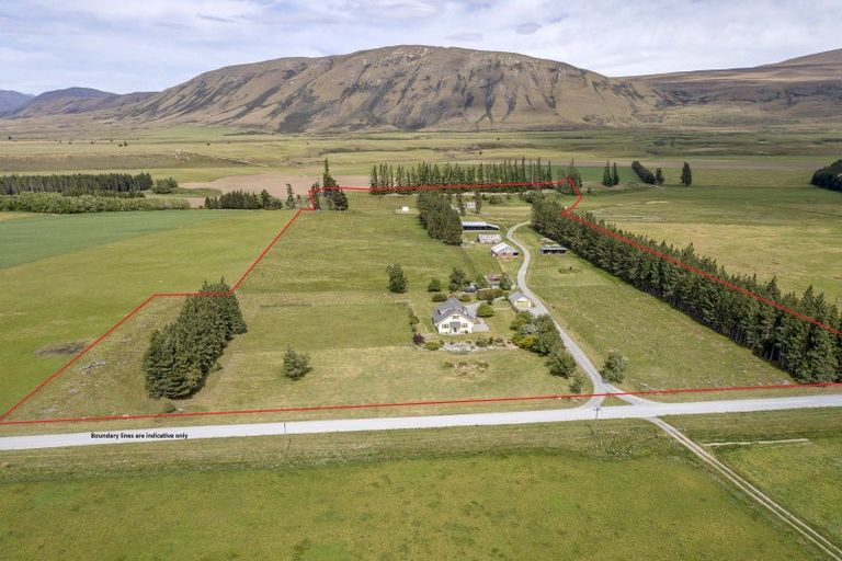 Photo of property in 1301 Hakatere Heron Road, Ashburton Lakes, Ashburton, 7771
